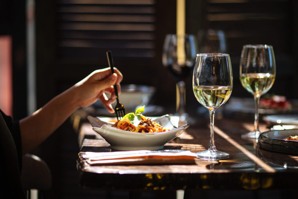 Savoring Shockoe Bottom: A Foodie’s Guide to Richmond’s Historic Culinary Hotspot